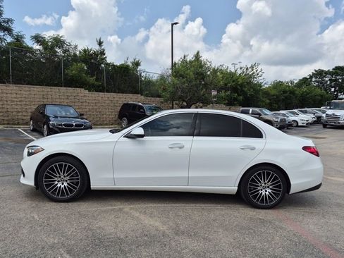 Used 2022 Mercedes-Benz C 300 Sedan image 8