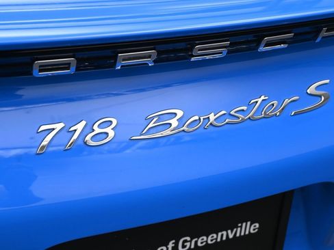 Used 2025 Porsche 718 Boxster S RWD image 9
