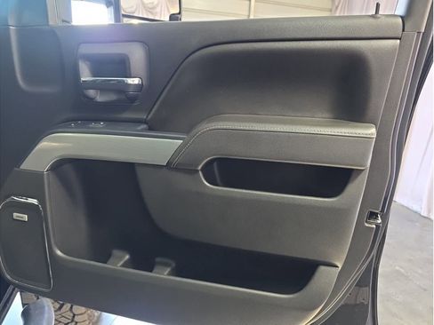 Used 2017 Chevrolet Silverado 1500 LTZ Z71 w/ LTZ Plus Package image 17