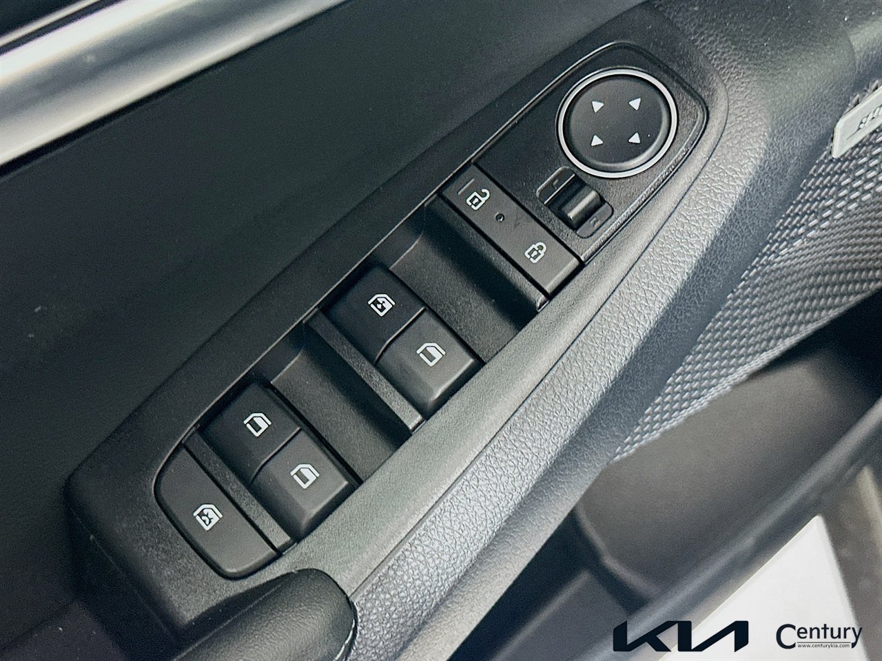 New 2026 Kia Seltos SX w/ SX Sunroof Package AWD/4WD image 16