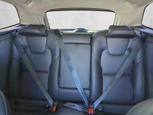 Used 2023 Volvo XC60 T8 Ultimate image 23