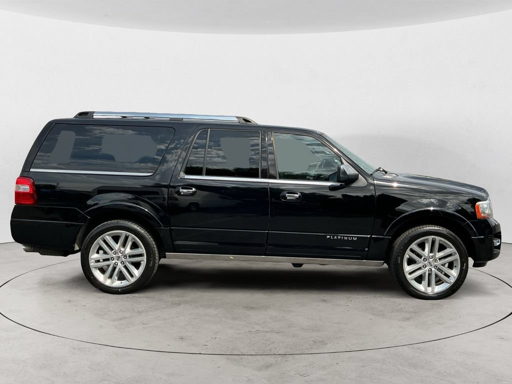 Used 2017 Ford Expedition EL Platinum AWD/4WD image 4