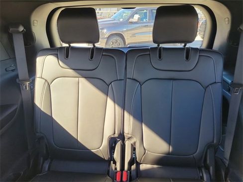 New 2025 Jeep Grand Cherokee L Limited image 11