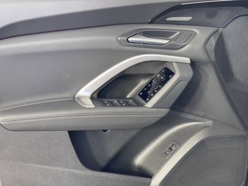 New 2025 Audi Q5 Premium Plus image 22