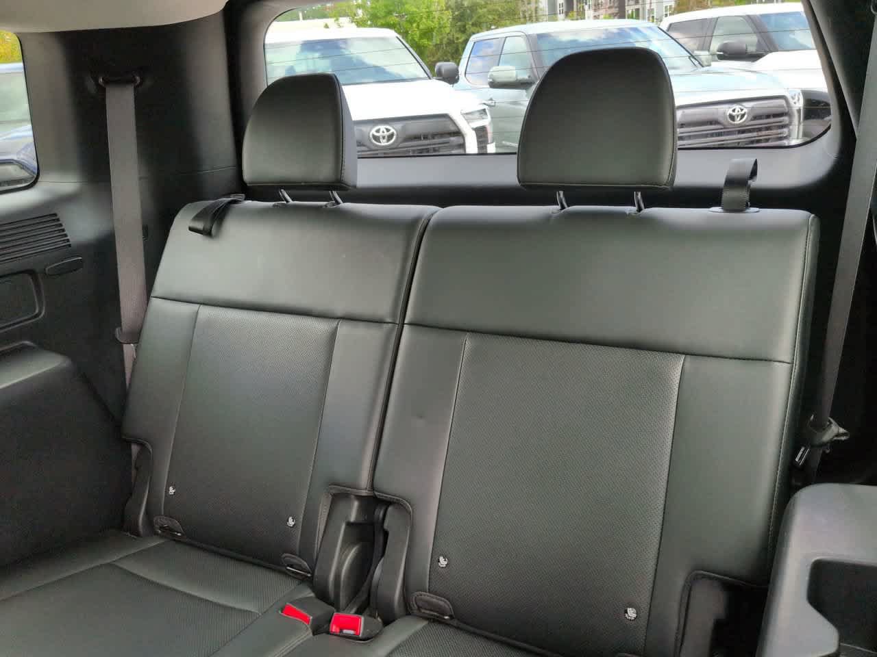 Used 2026 Hyundai Santa Fe SEL FWD image 13