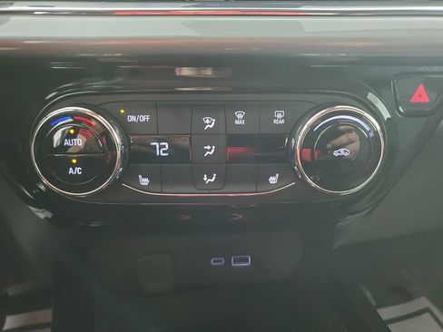 New 2026 Chevrolet Trax LT FWD image 24