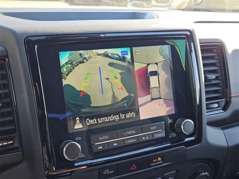 Used 2023 Nissan Frontier PRO-4X w/ Pro Convenience Package image 24