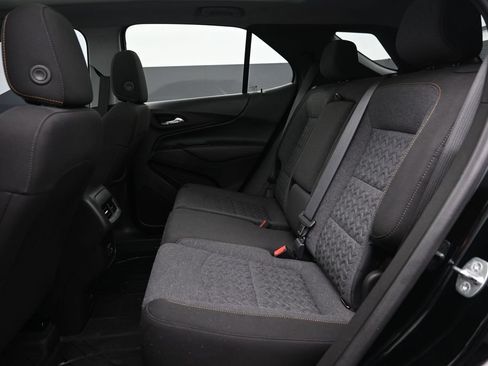 Used 2022 Chevrolet Equinox LT AWD/4WD image 12