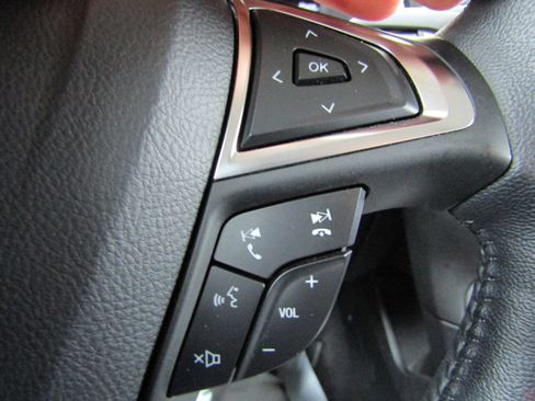 Certified 2024 Ford Edge SEL w/ Convenience Package image 23