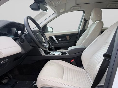 Used 2020 Land Rover Discovery Sport SE AWD/4WD image 17
