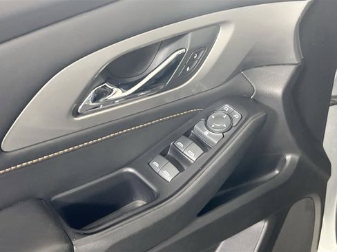 Used 2019 Chevrolet Traverse LS w/ LPO, Roadside Safety Package AWD/4WD image 17