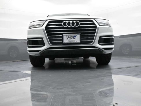 Used 2019 Audi Q7 3.0T Premium w/ Convenience Package AWD/4WD image 29