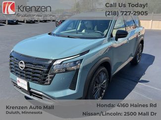 Used 2026 Nissan Pathfinder SL w/ SL Premium Package AWD/4WD video 1