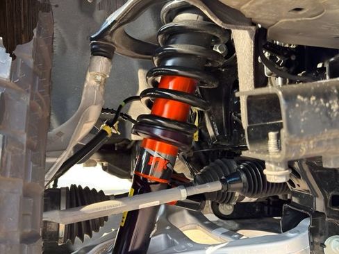 Used 2025 Ford Bronco Raptor w/ Interior Carbon Fiber Pack AWD/4WD image 14
