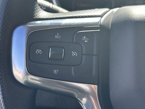 Used 2025 Chevrolet Blazer LT image 24