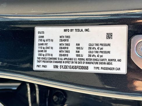 Used 2025 Tesla Model 3 Long Range RWD image 32