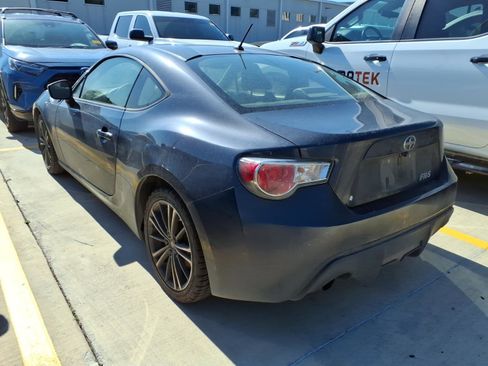 Used 2014 Scion FR-S RWD image 3