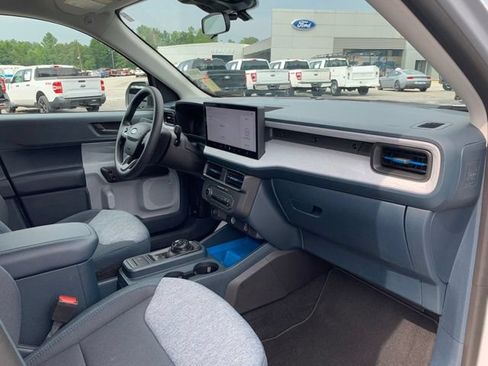 Used 2026 Ford Maverick XLT FWD image 16