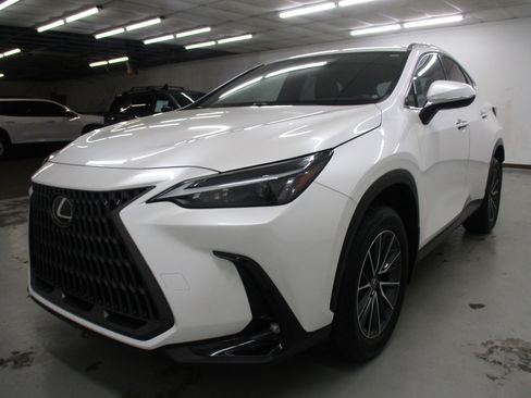 Used 2024 Lexus NX 350 AWD w/ Cold Area Package image 3