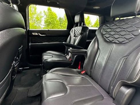 Used 2022 Hyundai Palisade Calligraphy w/ Cargo Package AWD/4WD image 13