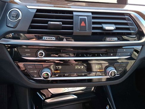 Used 2018 BMW X3 xDrive30i image 16