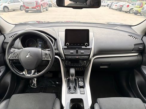 Used 2025 Mitsubishi Eclipse Cross SE image 18