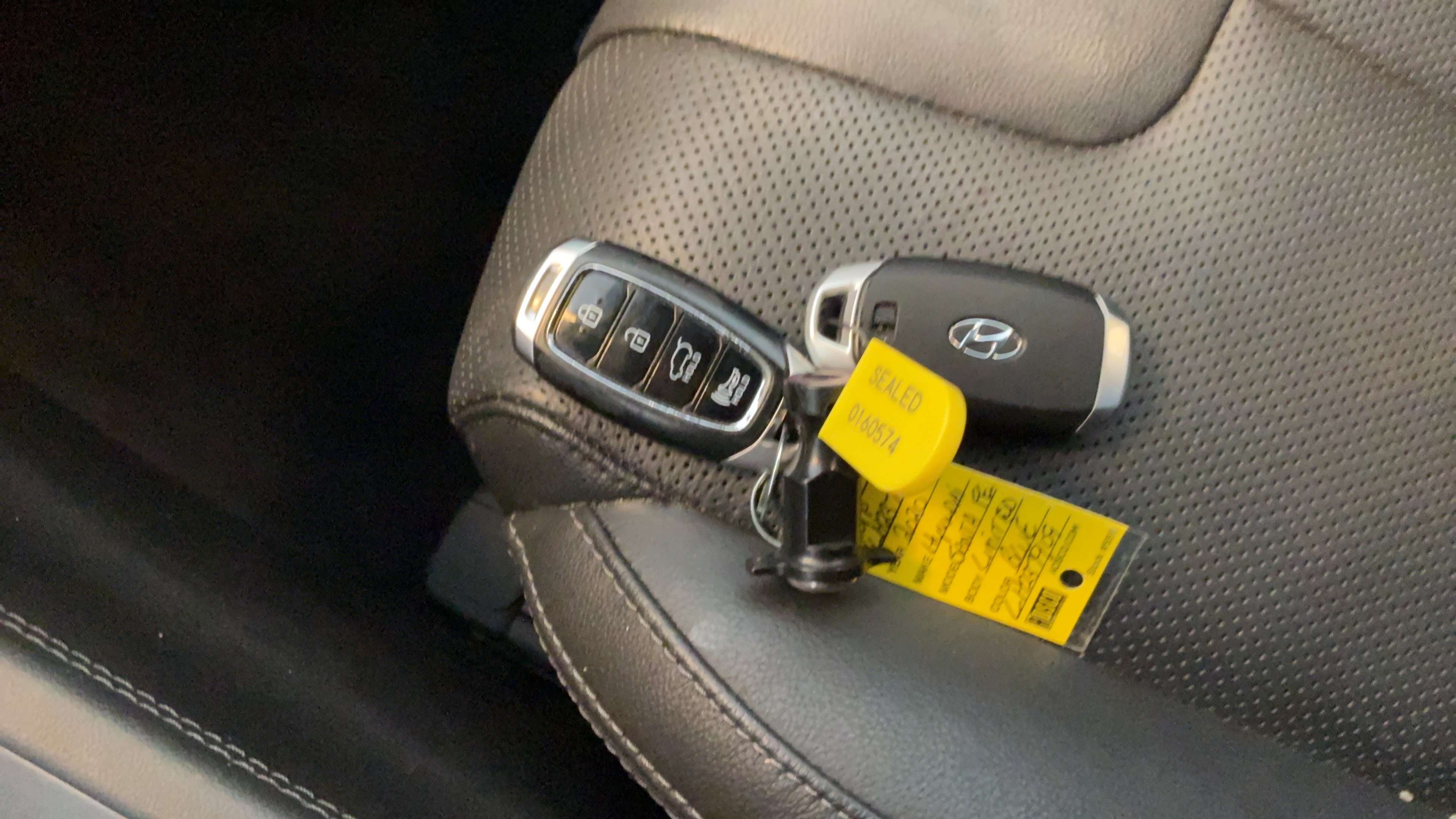Used 2020 Hyundai Santa Fe Limited AWD/4WD image 48