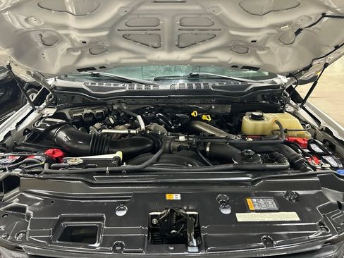 Certified 2019 Ford F350 XL w/ STX Appearance Package AWD/4WD image 27