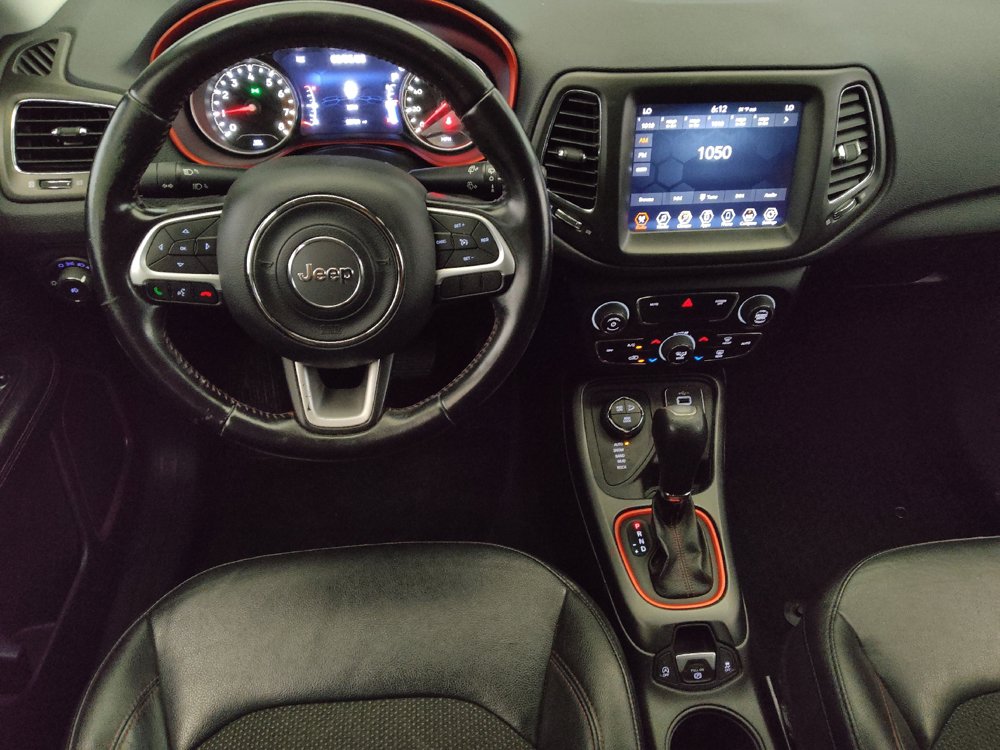 Used 2020 Jeep Compass Trailhawk AWD/4WD image 22