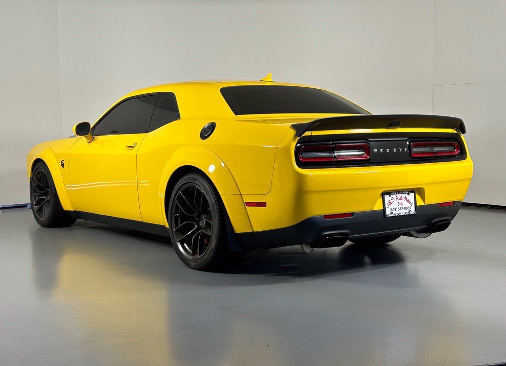 Used 2019 Dodge Challenger SRT Hellcat Redeye RWD image 6