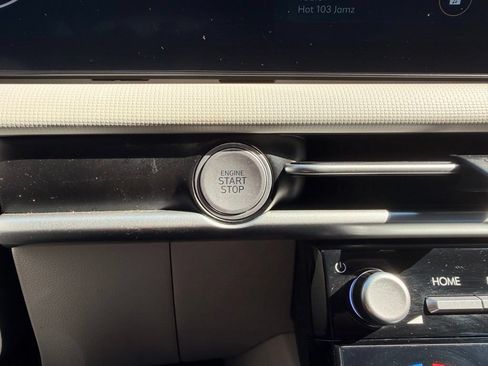 Used 2025 Hyundai Tucson SEL FWD image 15