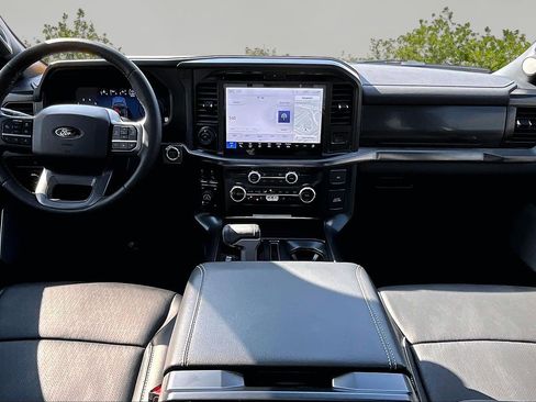 Used 2025 Ford F150 Lariat w/ Equipment Group 502A High image 16