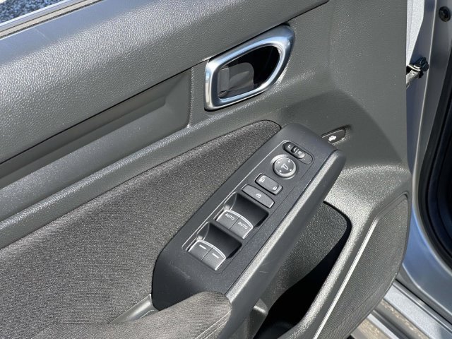 Used 2025 Honda Civic Sport image 16