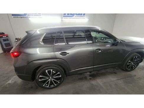 Used 2024 MAZDA CX-50 AWD 2.5 S w/ Premium Plus Pkg image 8