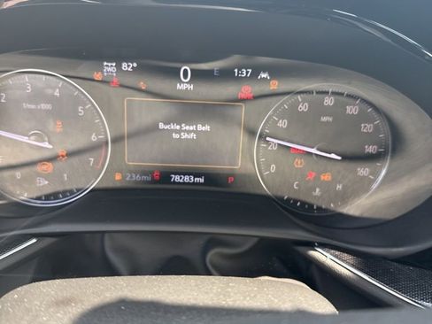 Used 2023 Buick Envision Essence image 8