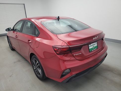 Used 2024 Kia Forte LXS FWD image 5