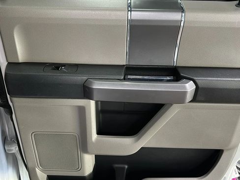 Used 2019 Ford F150 XLT w/ Equipment Group 302A Luxury image 15