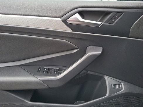 Used 2019 Volkswagen Jetta S w/ Driver Assistance Package image 12