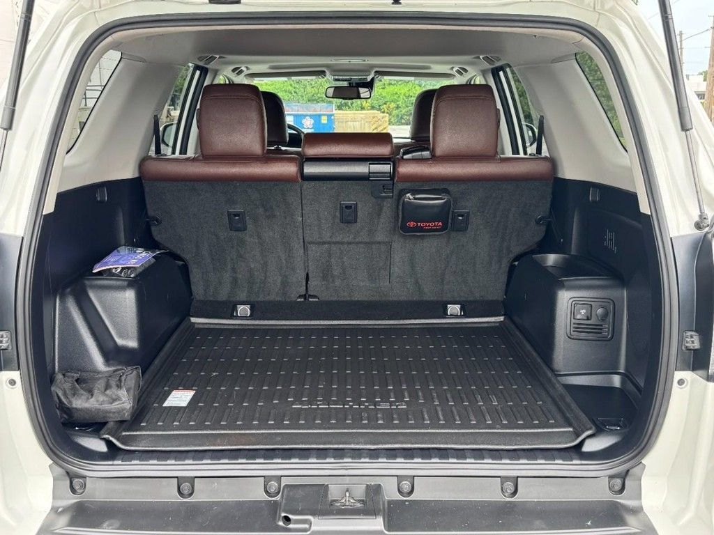 Certified 2023 Toyota 4Runner Limited AWD/4WD image 6