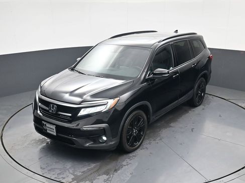Used 2020 Honda Pilot Black Edition image 31