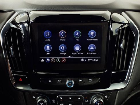 Used 2022 Chevrolet Traverse Premier image 22