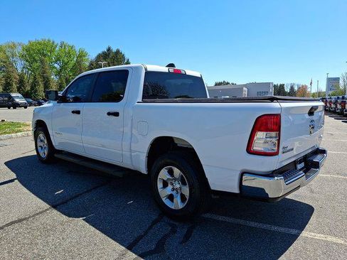 Used 2023 RAM 1500 Big Horn AWD/4WD image 4