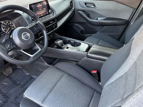 Used 2021 Nissan Rogue S image 5