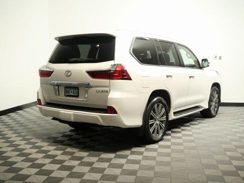 Used 2016 Lexus LX 570 4WD image 6