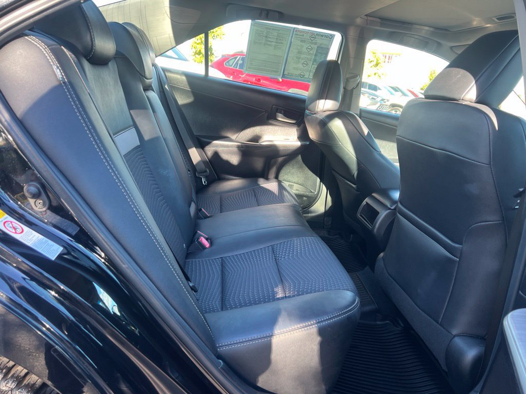 Used 2012 Toyota Camry SE FWD image 15