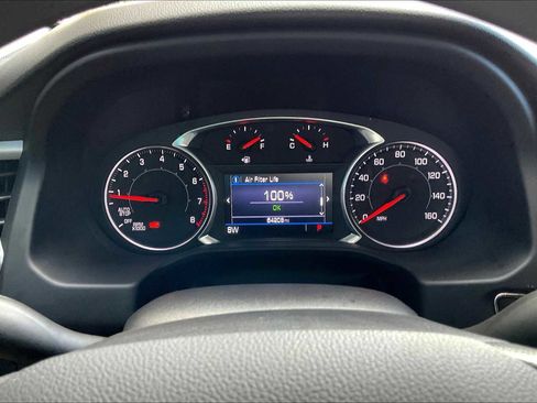 Used 2022 GMC Acadia SLE image 37