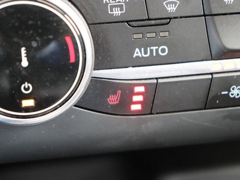 Used 2025 Ford Escape ST-Line Select AWD/4WD image 34