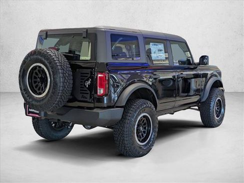 New 2026 Ford Bronco 4-Door AWD/4WD image 2