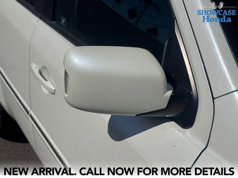 Used 2011 Honda Pilot Touring image 10