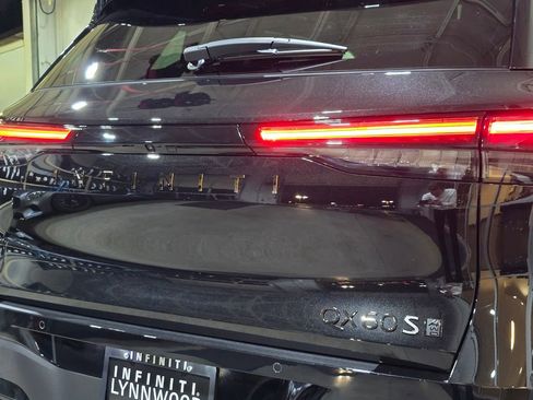 New 2026 INFINITI QX60 Sport image 27